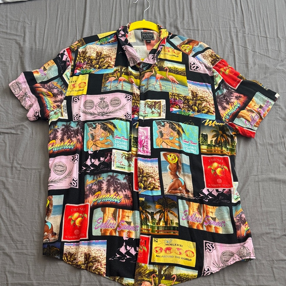 Guess Colorful Graphic Men's Button Down Shirt